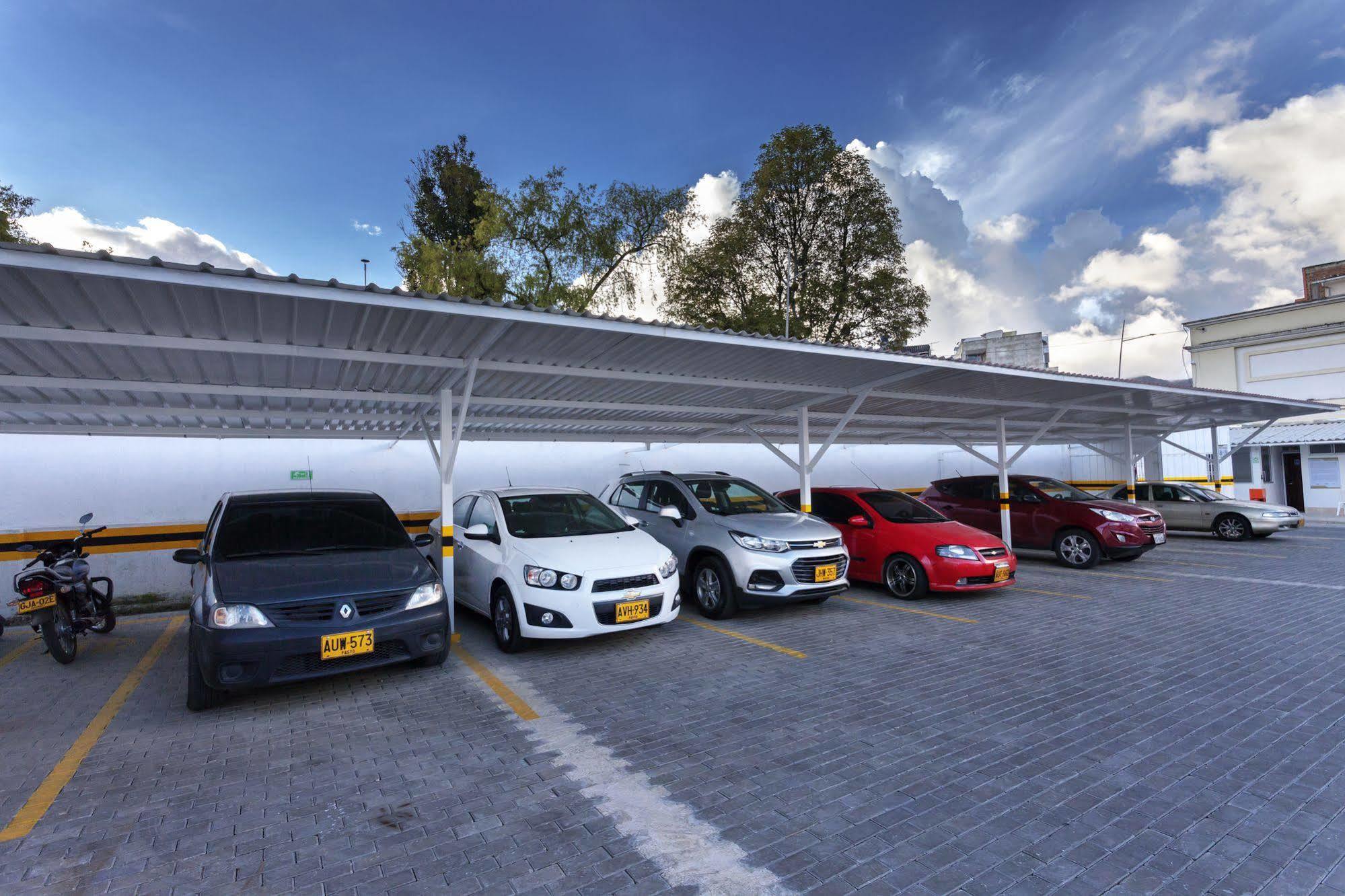 פאסטו Loft Hotel מראה חיצוני תמונה